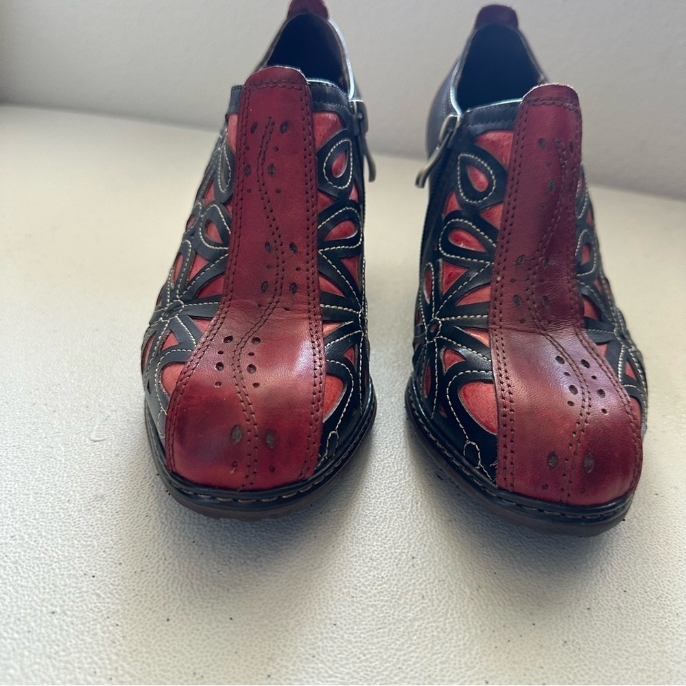Spring Step L'Artiste Arabella Ankle Booties Side Zip Red/Black leather - Picture 6 of 9